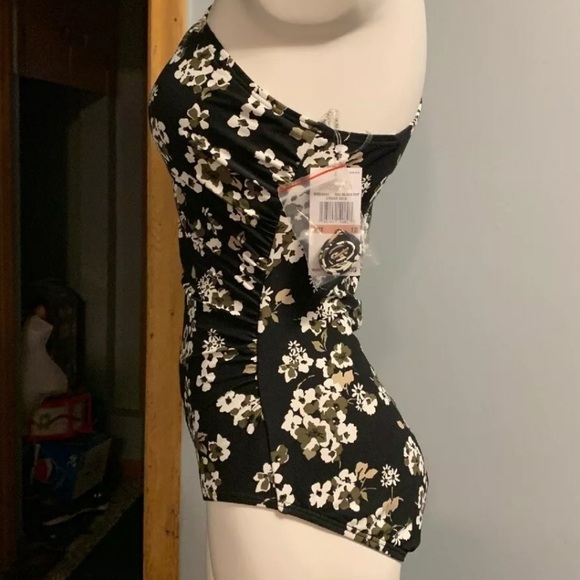 Michael Michael Kors One Shoulder Floral One Piece - Picture 5 of 11